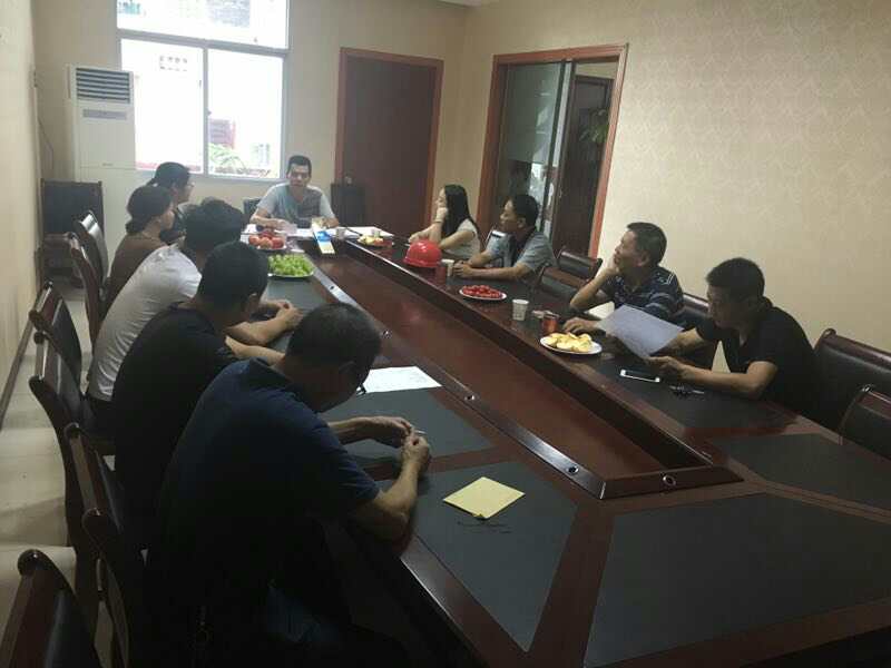 2017年7月1日黨員會(huì)議《會(huì)議主題：一、學(xué)習(xí)廖俊波找差距、抓落實(shí)主題組織生活會(huì)。二、學(xué)習(xí)袁毅同志在學(xué)習(xí)廖俊波同志先進(jìn)事跡座談會(huì)上的講話。三、劉云山在福建調(diào)研時(shí)強(qiáng)調(diào)學(xué)習(xí)弘揚(yáng)廖俊波同志崇高精神在為民實(shí)干中發(fā)揮先鋒模范作用的文章?！? onmousewheel=