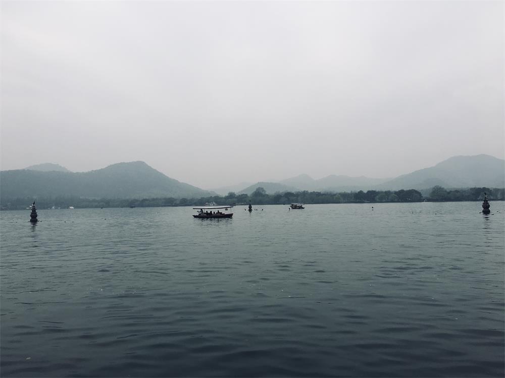 三·八婦女節(jié)公司組織杭州、烏鎮(zhèn)三日游