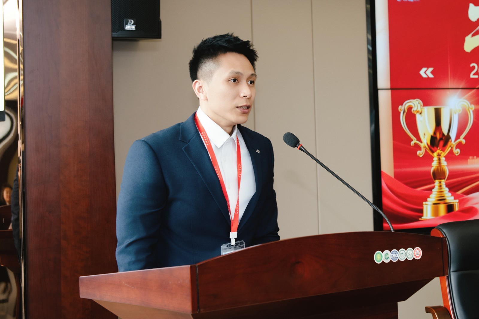 易順建工集團有限公司2025年年終總結(jié)會議圓滿落幕